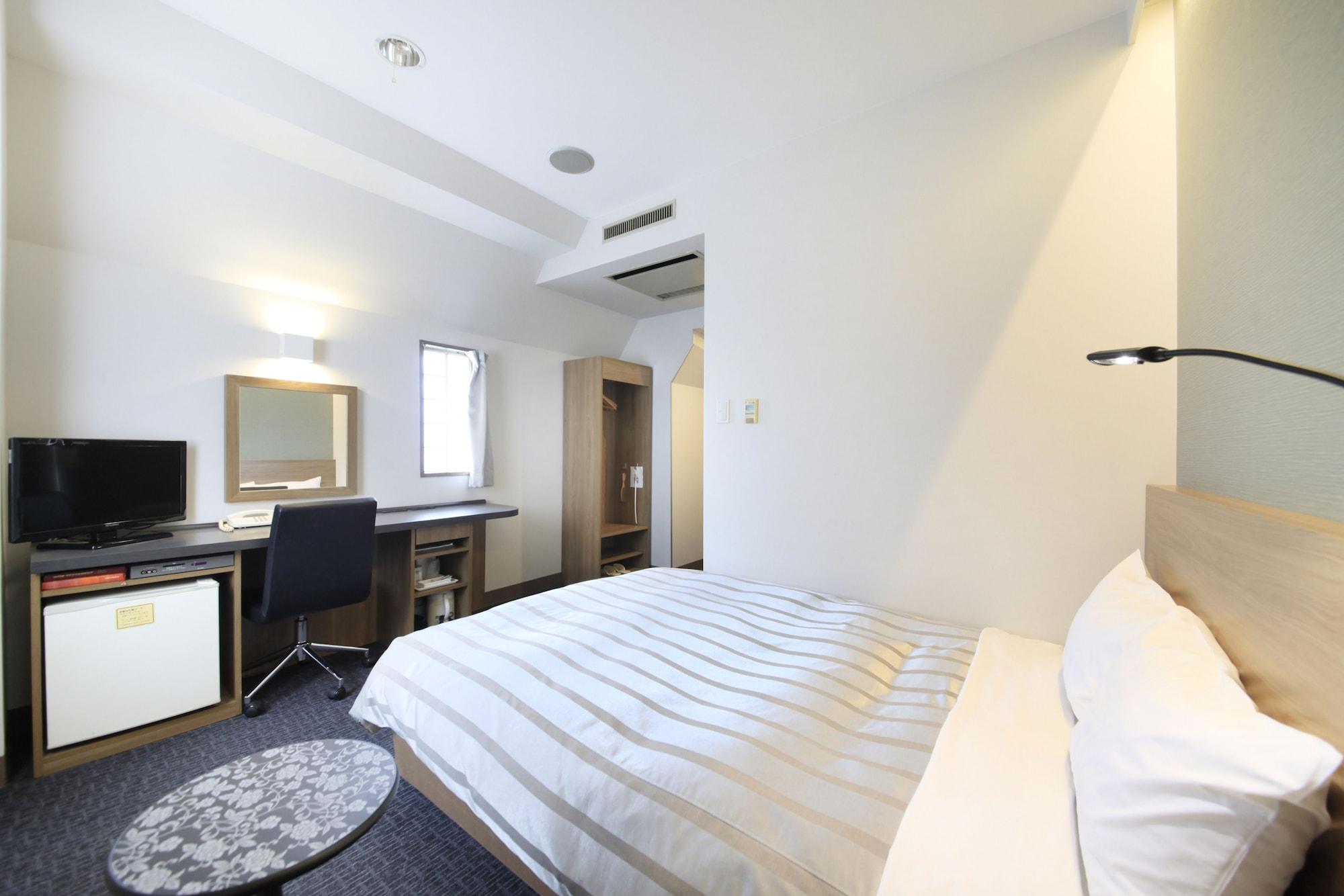 Atsugi Urban Hotel Luaran gambar