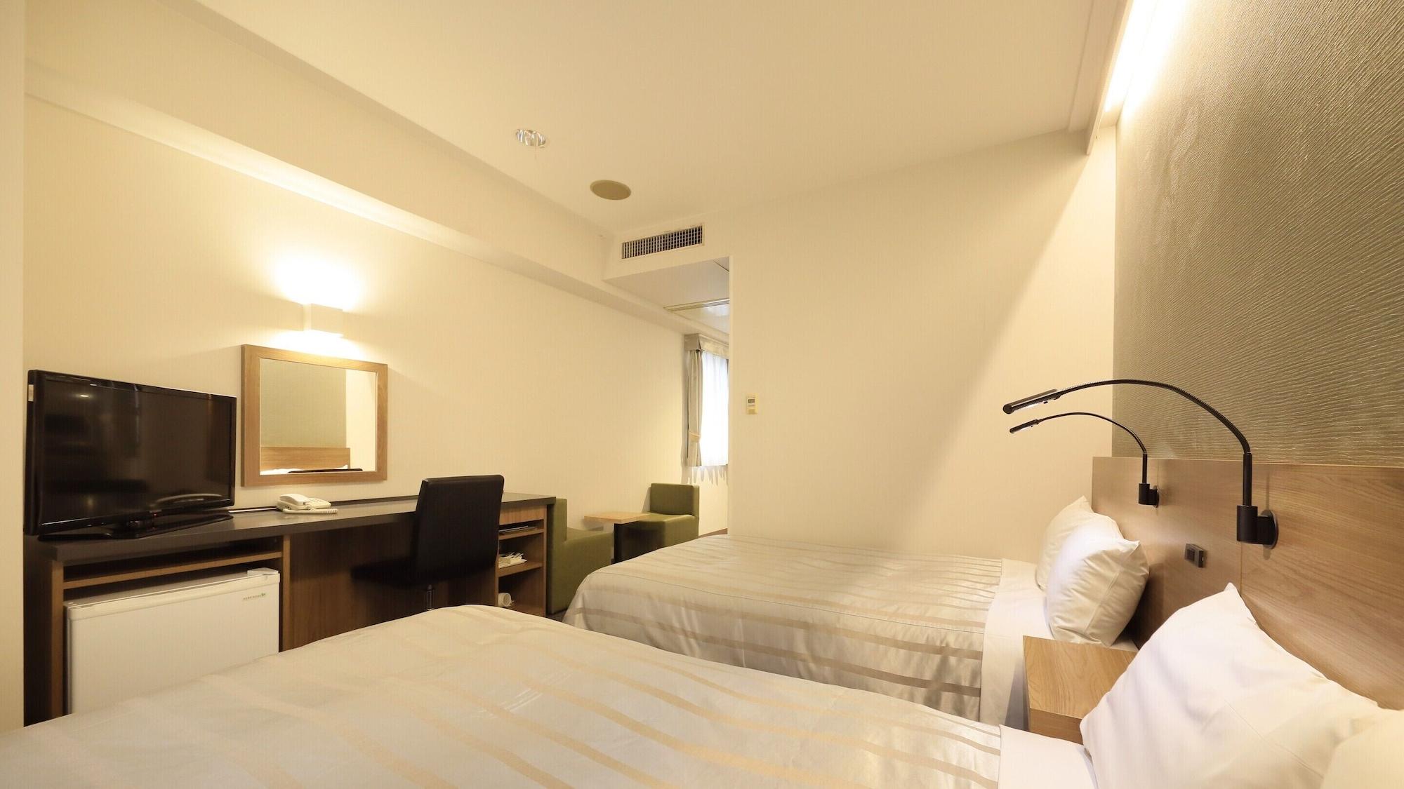 Atsugi Urban Hotel Luaran gambar